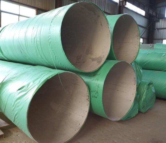 大口徑不銹鋼無縫管生產(chǎn)時(shí)要考慮什么因素？